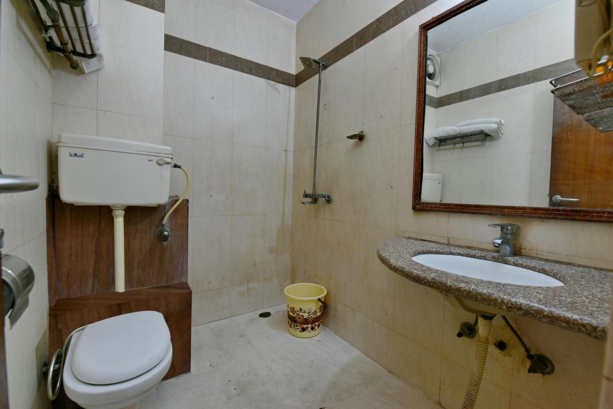 Family Spot Hotel New Delhi Exterior foto